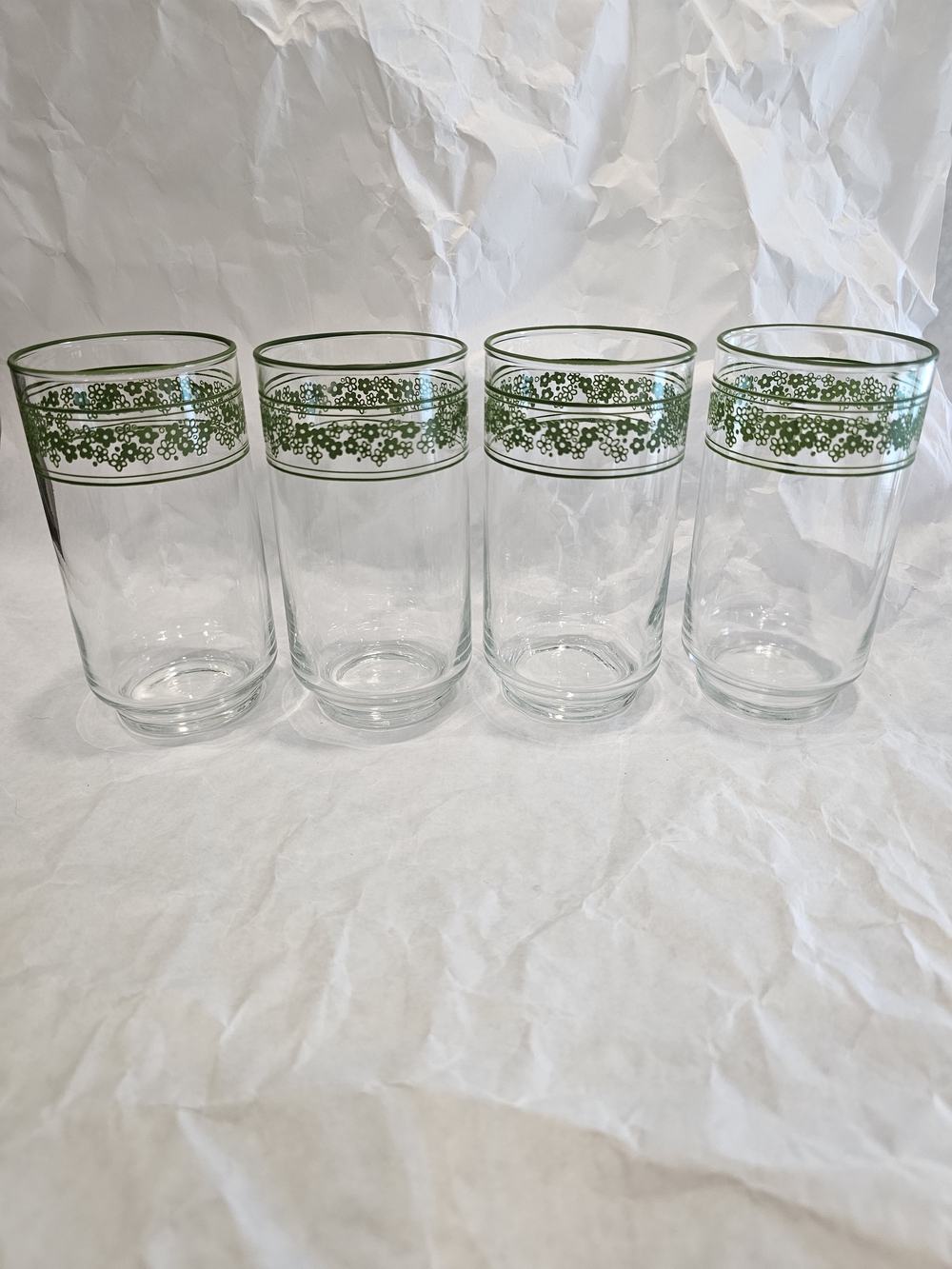 Vtg Corelle Spring Blossom  Crazy Daisies Drinking Glasses Set of 4